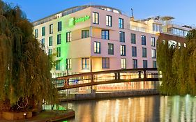 Holiday Inn London Camden Lock